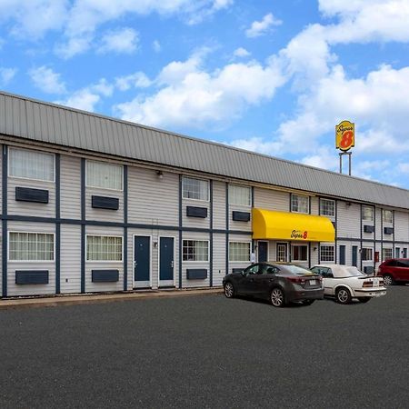 Hotel Super 8 By Wyndham Wooster Exterior foto